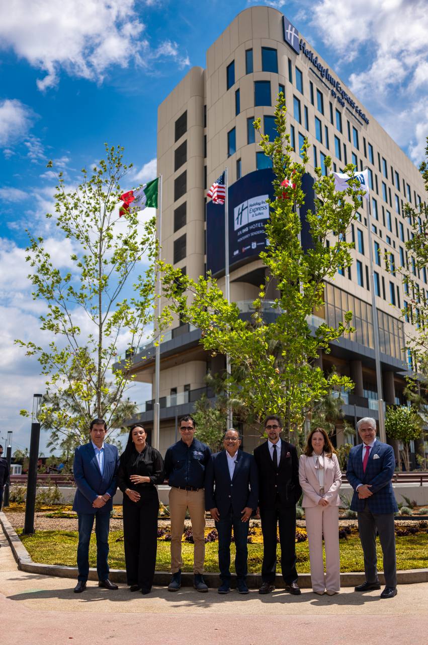 Inaugura 4T Norteña proyecto clave con rumbo al mundial de futbol 2026